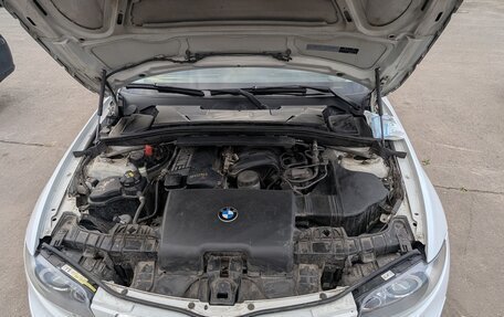 BMW 1 серия, 2011 год, 950 000 рублей, 22 фотография