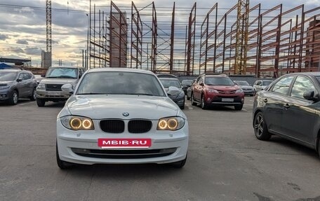 BMW 1 серия, 2011 год, 950 000 рублей, 17 фотография