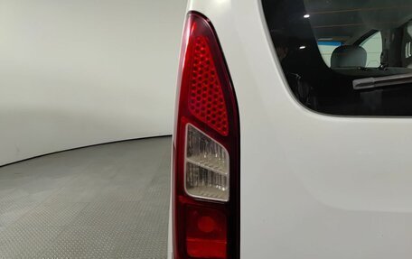 Peugeot Partner II рестайлинг 2, 2012 год, 605 000 рублей, 11 фотография