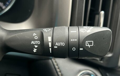 Toyota RAV4, 2017 год, 2 399 000 рублей, 6 фотография