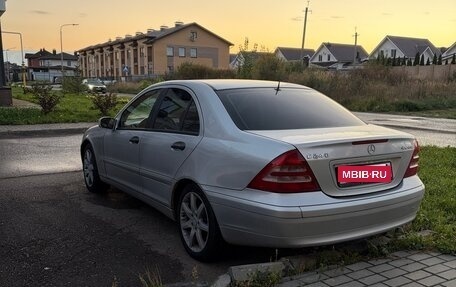 Mercedes-Benz C-Класс, 2002 год, 490 000 рублей, 5 фотография