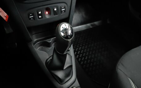 Renault Sandero II рестайлинг, 2018 год, 935 000 рублей, 17 фотография