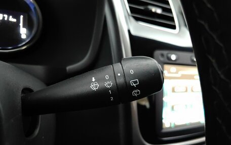 Renault Sandero II рестайлинг, 2018 год, 935 000 рублей, 21 фотография