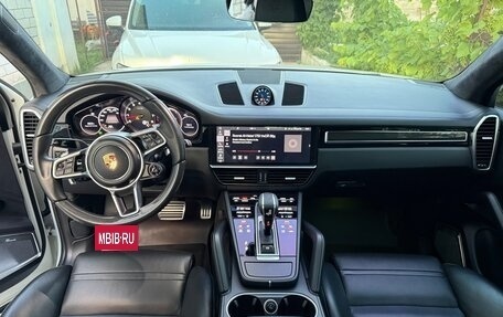 Porsche Cayenne III, 2018 год, 7 200 000 рублей, 9 фотография