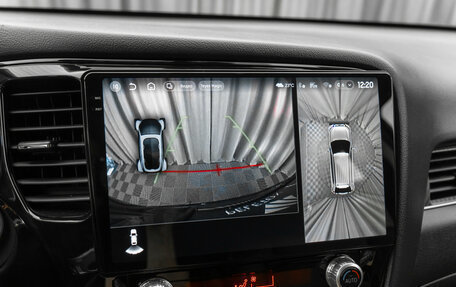 Mitsubishi Outlander III рестайлинг 3, 2020 год, 2 820 000 рублей, 20 фотография