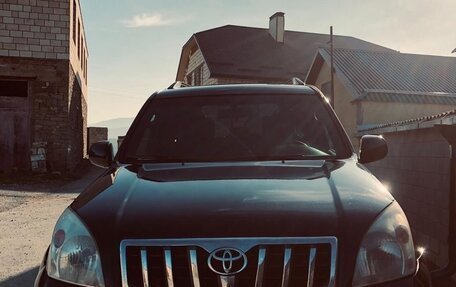 Toyota Land Cruiser Prado 120 рестайлинг, 2006 год, 2 050 000 рублей, 8 фотография