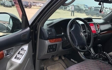Toyota Land Cruiser Prado 120 рестайлинг, 2006 год, 2 050 000 рублей, 6 фотография