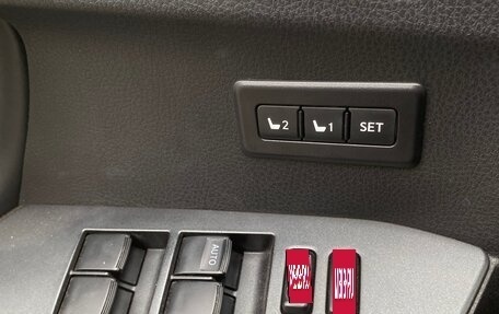 Toyota RAV4, 2017 год, 2 650 000 рублей, 14 фотография