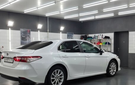 Toyota Camry, 2021 год, 3 100 000 рублей, 8 фотография