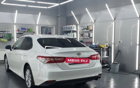 Toyota Camry, 2021 год, 3 100 000 рублей, 7 фотография