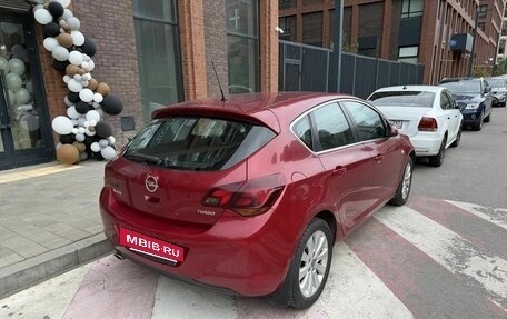 Opel Astra J, 2011 год, 600 000 рублей, 3 фотография