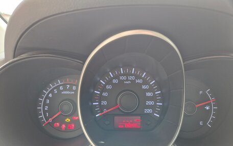 KIA Rio III рестайлинг, 2012 год, 700 000 рублей, 8 фотография