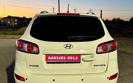 Hyundai Santa Fe III рестайлинг, 2010 год, 1 200 000 рублей, 4 фотография