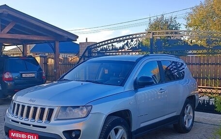 Jeep Compass I рестайлинг, 2012 год, 860 000 рублей, 3 фотография