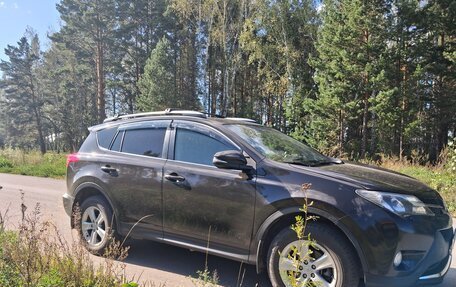Toyota RAV4, 2014 год, 1 900 000 рублей, 6 фотография