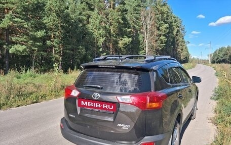 Toyota RAV4, 2014 год, 1 900 000 рублей, 5 фотография