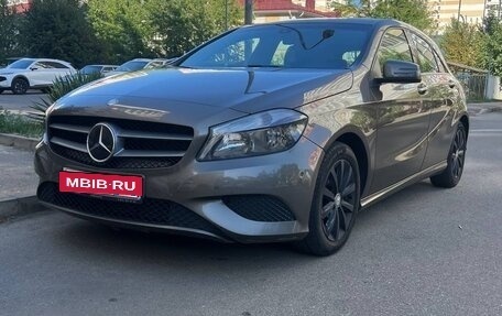 Mercedes-Benz A-Класс, 2014 год, 1 400 000 рублей, 18 фотография