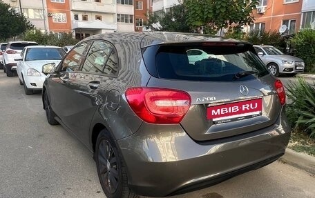 Mercedes-Benz A-Класс, 2014 год, 1 400 000 рублей, 14 фотография