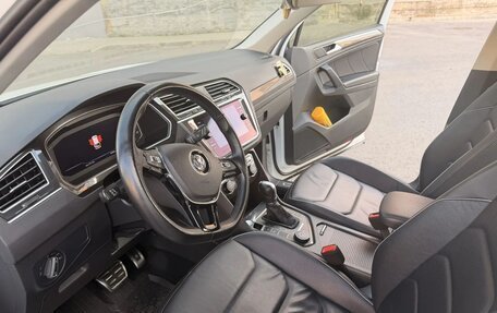 Volkswagen Tiguan II, 2019 год, 3 200 000 рублей, 7 фотография
