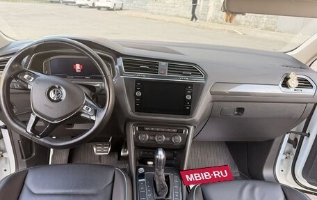 Volkswagen Tiguan II, 2019 год, 3 200 000 рублей, 6 фотография