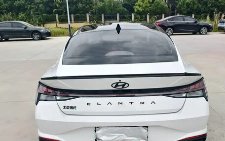 Hyundai Elantra, 2023 год, 1 280 000 рублей, 4 фотография