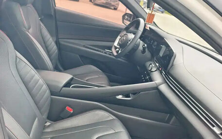 Hyundai Elantra, 2023 год, 1 280 000 рублей, 8 фотография