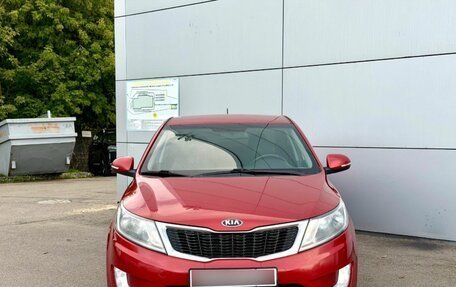 KIA Rio III рестайлинг, 2013 год, 795 000 рублей, 2 фотография