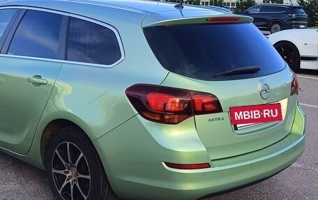 Opel Astra J, 2012 год, 840 000 рублей, 4 фотография