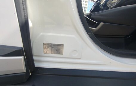 Mitsubishi Outlander III рестайлинг 3, 2015 год, 1 500 000 рублей, 19 фотография