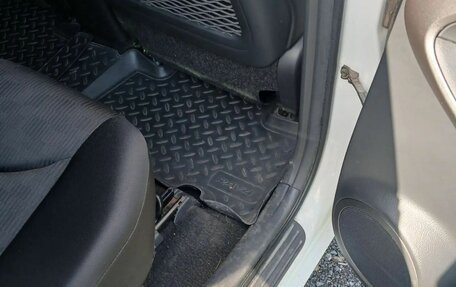 Toyota RAV4, 2010 год, 1 400 000 рублей, 11 фотография