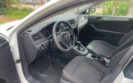 Volkswagen Jetta VI, 2016 год, 1 250 000 рублей, 8 фотография