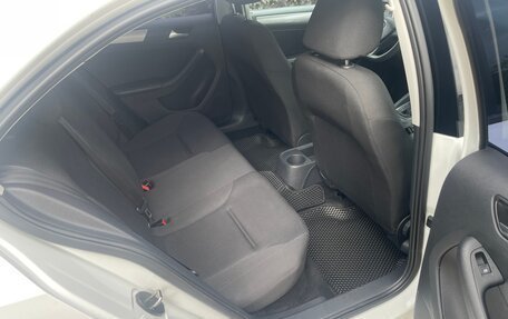 Volkswagen Jetta VI, 2016 год, 1 250 000 рублей, 11 фотография