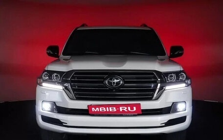 Toyota Land Cruiser 200, 2017 год, 7 500 000 рублей, 10 фотография