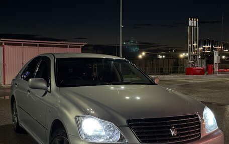 Toyota Crown, 2005 год, 1 050 000 рублей, 1 фотография