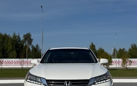 Honda Accord IX рестайлинг, 2013 год, 1 570 000 рублей, 1 фотография