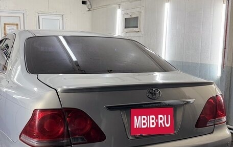 Toyota Crown, 2005 год, 1 050 000 рублей, 13 фотография