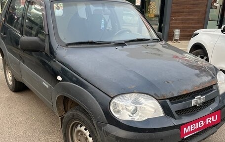 Chevrolet Niva I рестайлинг, 2011 год, 310 000 рублей, 3 фотография