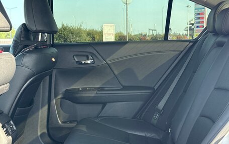 Honda Accord IX рестайлинг, 2013 год, 1 570 000 рублей, 10 фотография