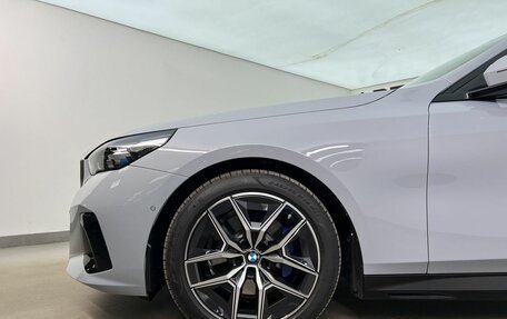 BMW 5 серия, 2025 год, 9 240 000 рублей, 8 фотография