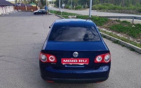 Volkswagen Jetta VI, 2010 год, 619 000 рублей, 4 фотография