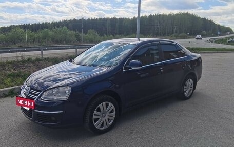 Volkswagen Jetta VI, 2010 год, 619 000 рублей, 6 фотография