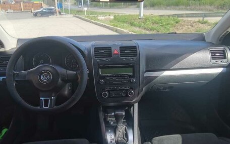 Volkswagen Jetta VI, 2010 год, 619 000 рублей, 12 фотография