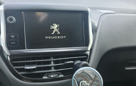 Peugeot 208 II, 2013 год, 643 000 рублей, 8 фотография