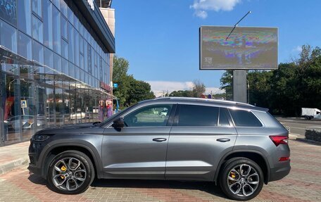 Skoda Kodiaq I, 2022 год, 3 000 000 рублей, 7 фотография