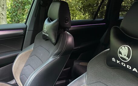 Skoda Kodiaq I, 2022 год, 3 000 000 рублей, 19 фотография