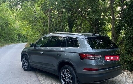 Skoda Kodiaq I, 2022 год, 3 000 000 рублей, 28 фотография