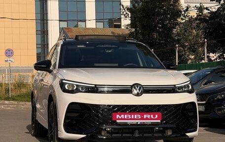 Volkswagen Tiguan, 2025 год, 4 490 000 рублей, 12 фотография