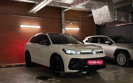 Volkswagen Tiguan, 2025 год, 4 490 000 рублей, 29 фотография