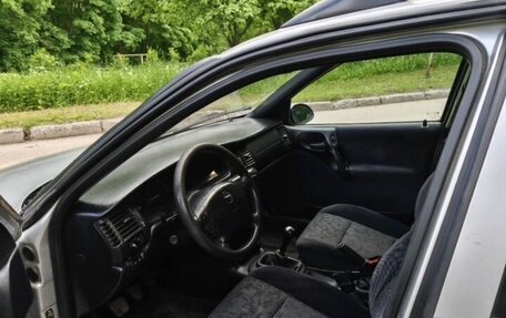 Opel Vectra B рестайлинг, 1998 год, 185 000 рублей, 18 фотография