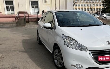 Peugeot 208 II, 2014 год, 543 000 рублей, 2 фотография